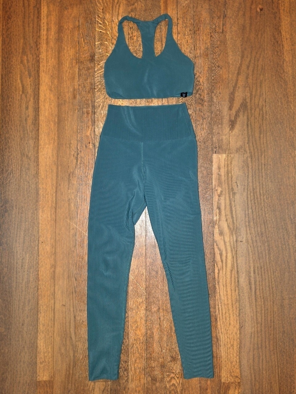 Beach Riot Ribbed Activewear Set Size Small Green Sports Bra & Leggings
